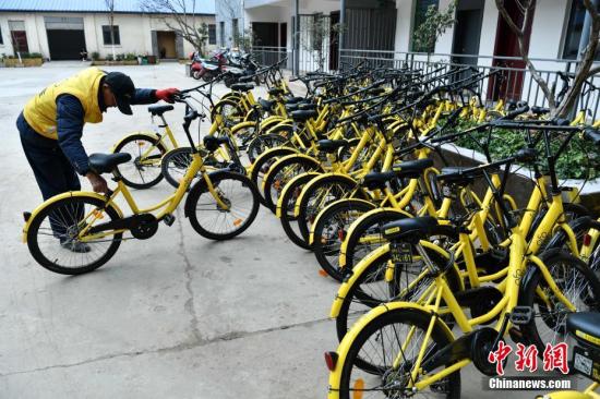 北京西城控制共享单车数量 灵境胡同等10条大街禁停
