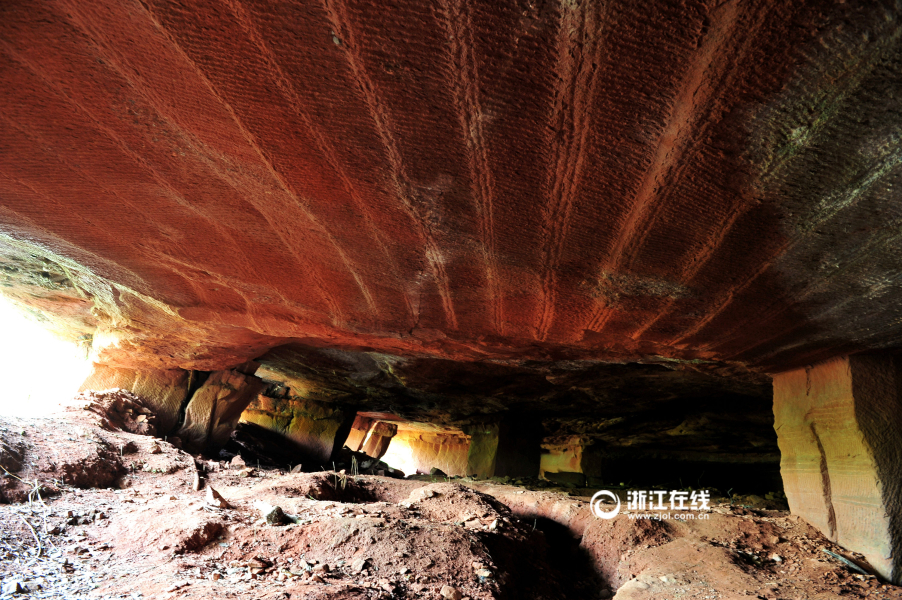 浙江发现庞大神秘石窟群 距龙游石窟不远
