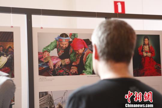 内蒙古“草原风情”拉开第三届中国-欧盟文化艺术节序幕
