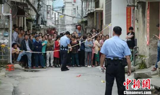 桂林秀峰区发生杀人案致三人死亡 仍有一人在抢救中