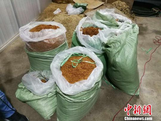 浙江警方侦破特大非法制售假烟案 浙江警方侦破特大非法制售假烟案涉案金额逾千万