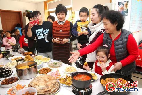 北京：“巧媳妇”赛“私房菜”迎“三八”国际妇女节