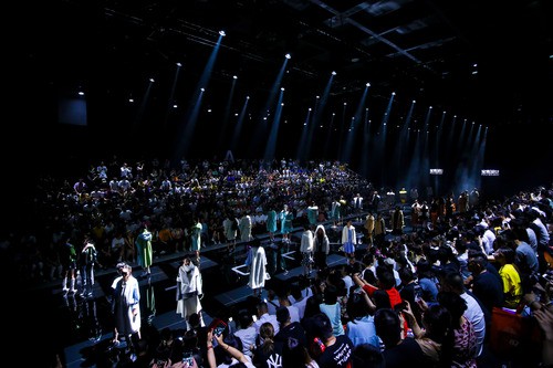 新海宁·新时尚——绘就产业新蓝图 第二十六届海宁中国皮革博览会隆重举行