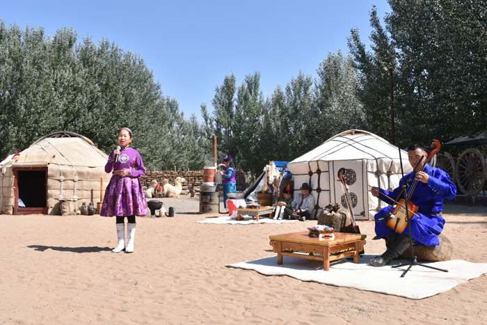 八省区少儿蒙古长调那达慕实景演绎牧民真实生活