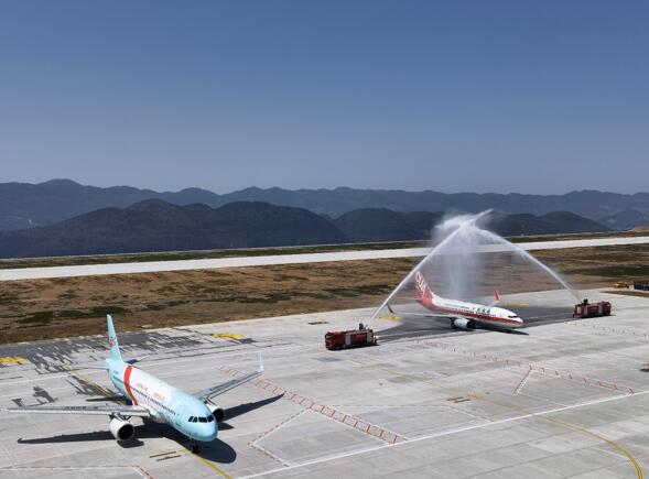 据介绍,从3月28日起,北京大兴机场至重庆武隆仙女山机场已正式开通