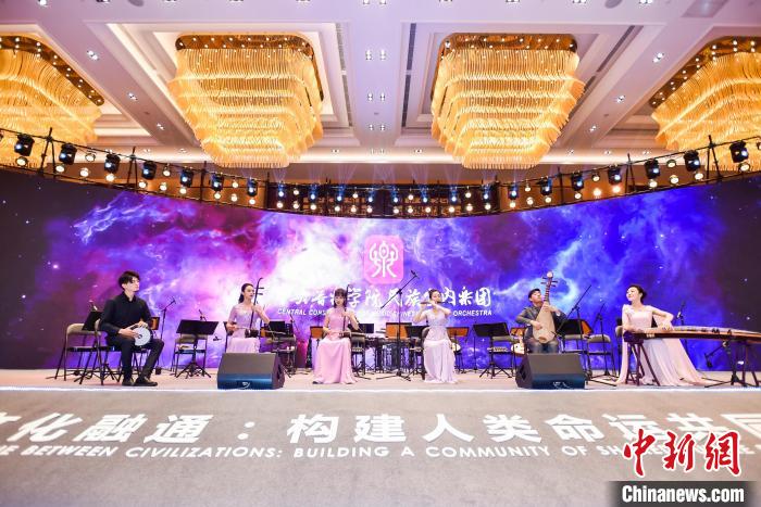 太湖世界文化论坛世界文化技艺（龙子湖）交流中心成立音乐会举行