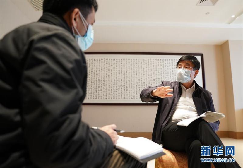 关键时期的关键之举——中国工程院副院长、呼吸与危重症医学专家王辰回应武汉疫情防控焦点问题