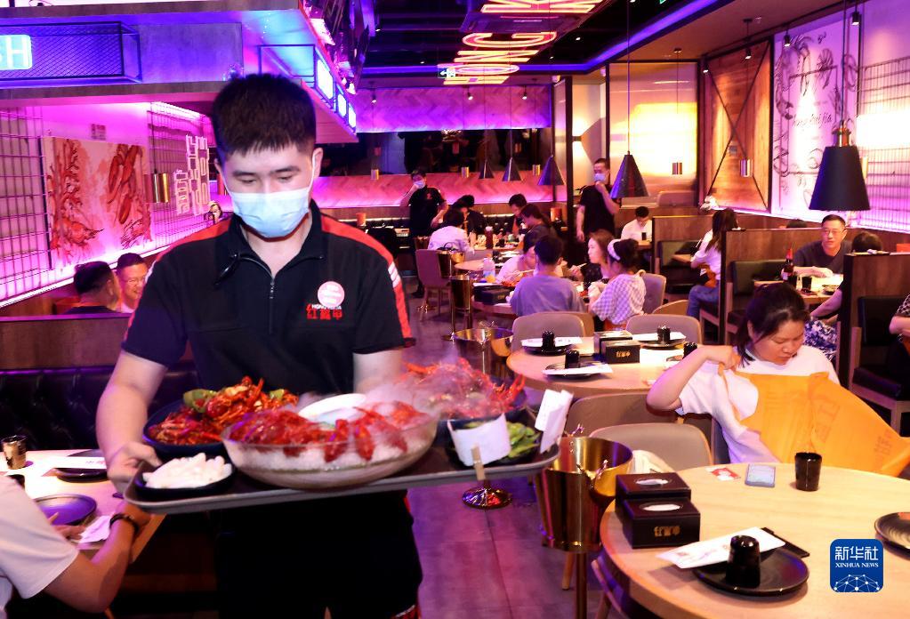 上海有序开放堂食