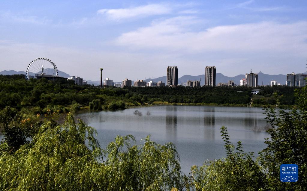 北京：留住雨水 滋养城市