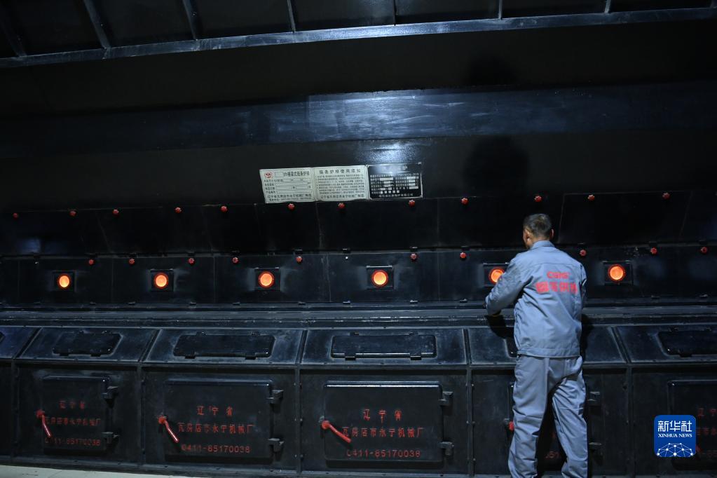 东北地区陆续开启冬季供暖