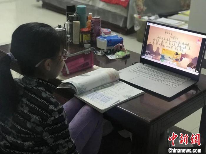 呼和浩特战疫见闻： 微光汇聚星辰 涓流汇聚大海