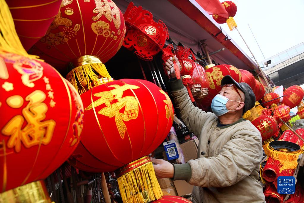 烟火气归来！青岛百年大集红火迎新春