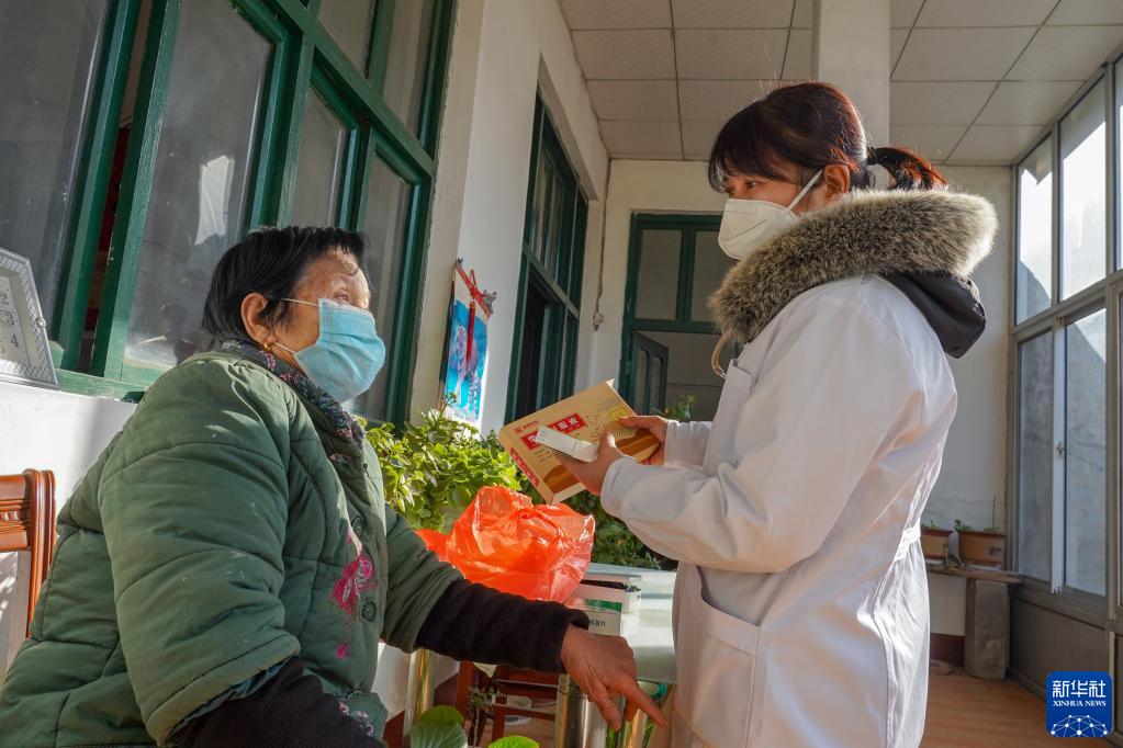 新春走基层丨山东：多措并举加强农村医疗服务