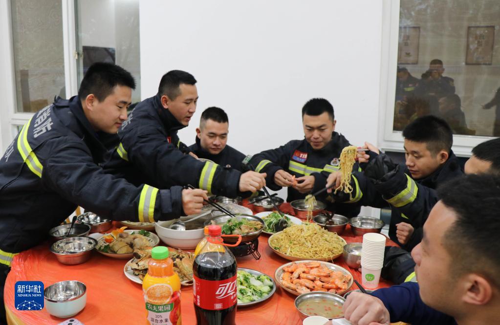 天南地北年夜饭
