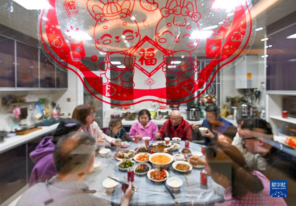 天南地北年夜饭