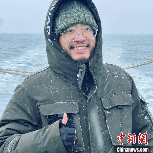 在莫斯科街头被网友发现 南京小伙的“环球之旅”又火了