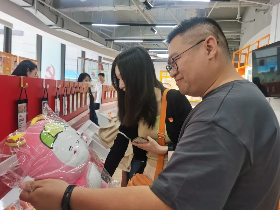 打造西城政务服务金名片！北京市西城区政务服务局吹响“青年文明号”