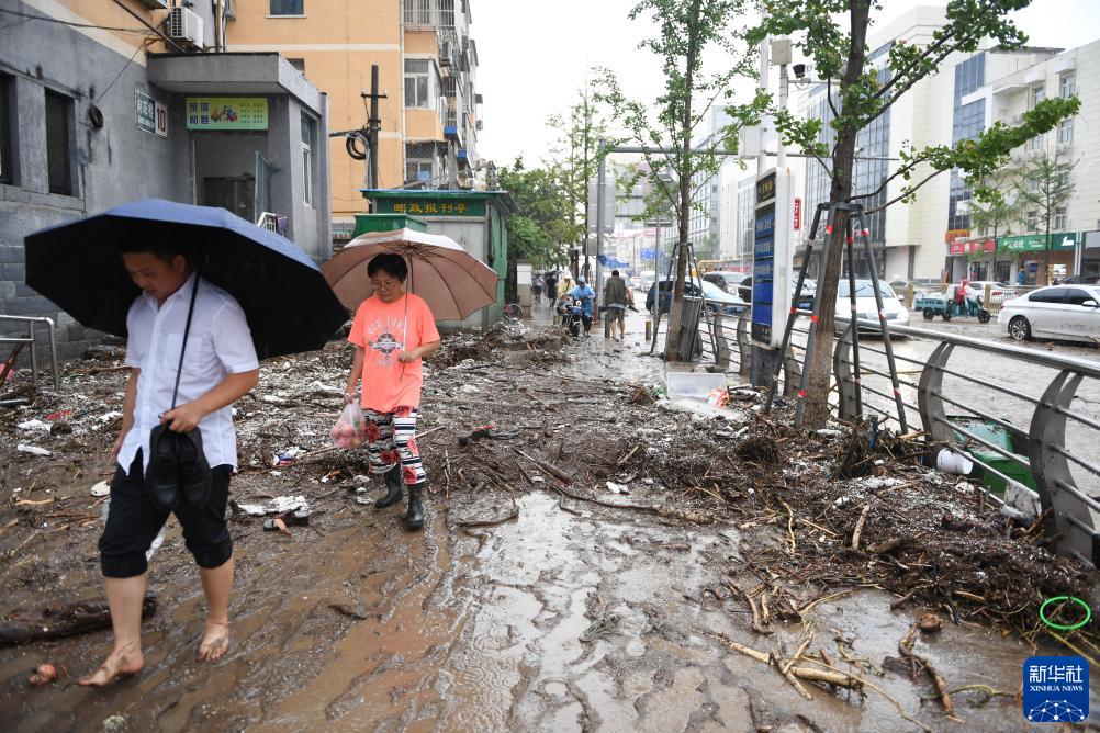 北京：雨中门头沟现场直击