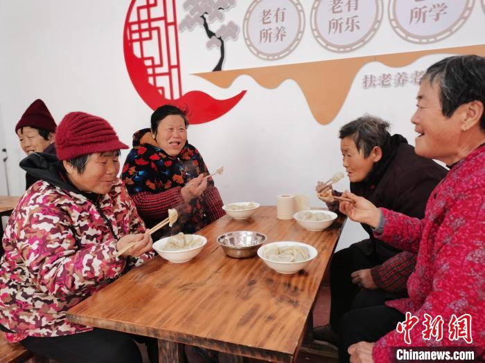 山东“助老食堂”开启老年民众幸福“食”光