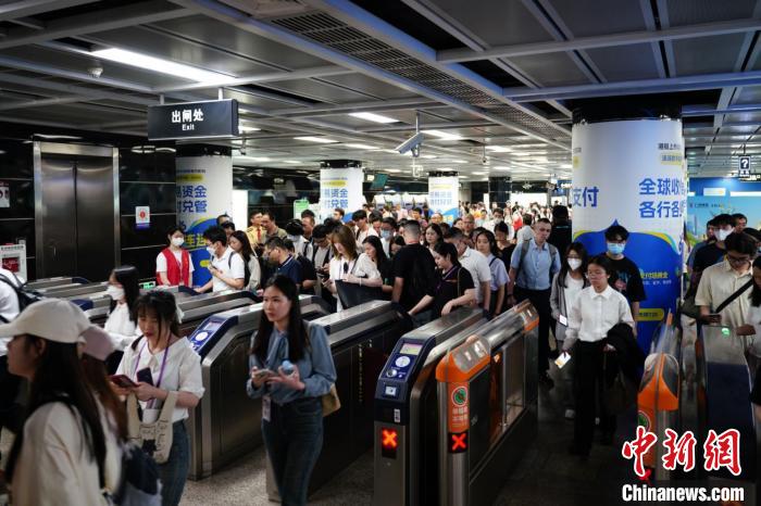 “五一”假期广州地铁总运客约4500万人次