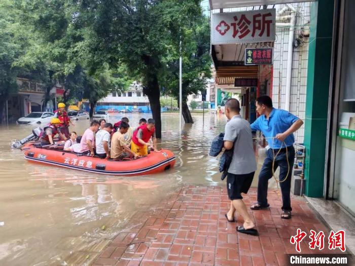 广东紧急拨付3000万元支持湛江茂名等地应急救灾