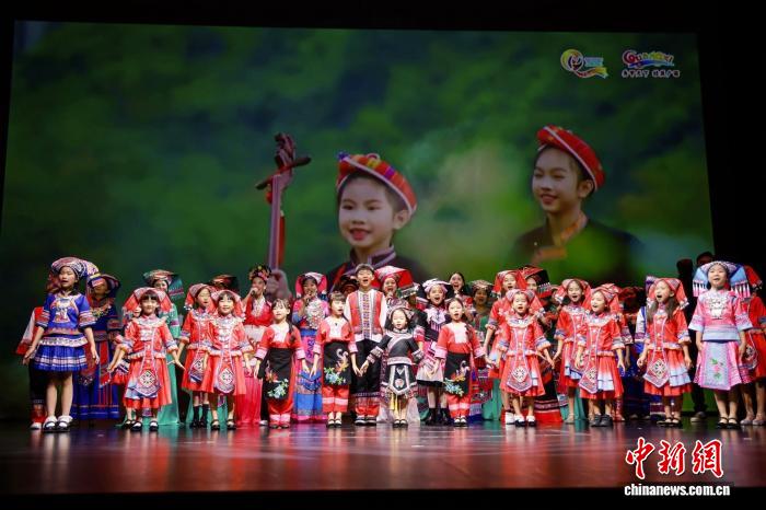 壮乡旋律跨山海：桂新学子共唱民歌