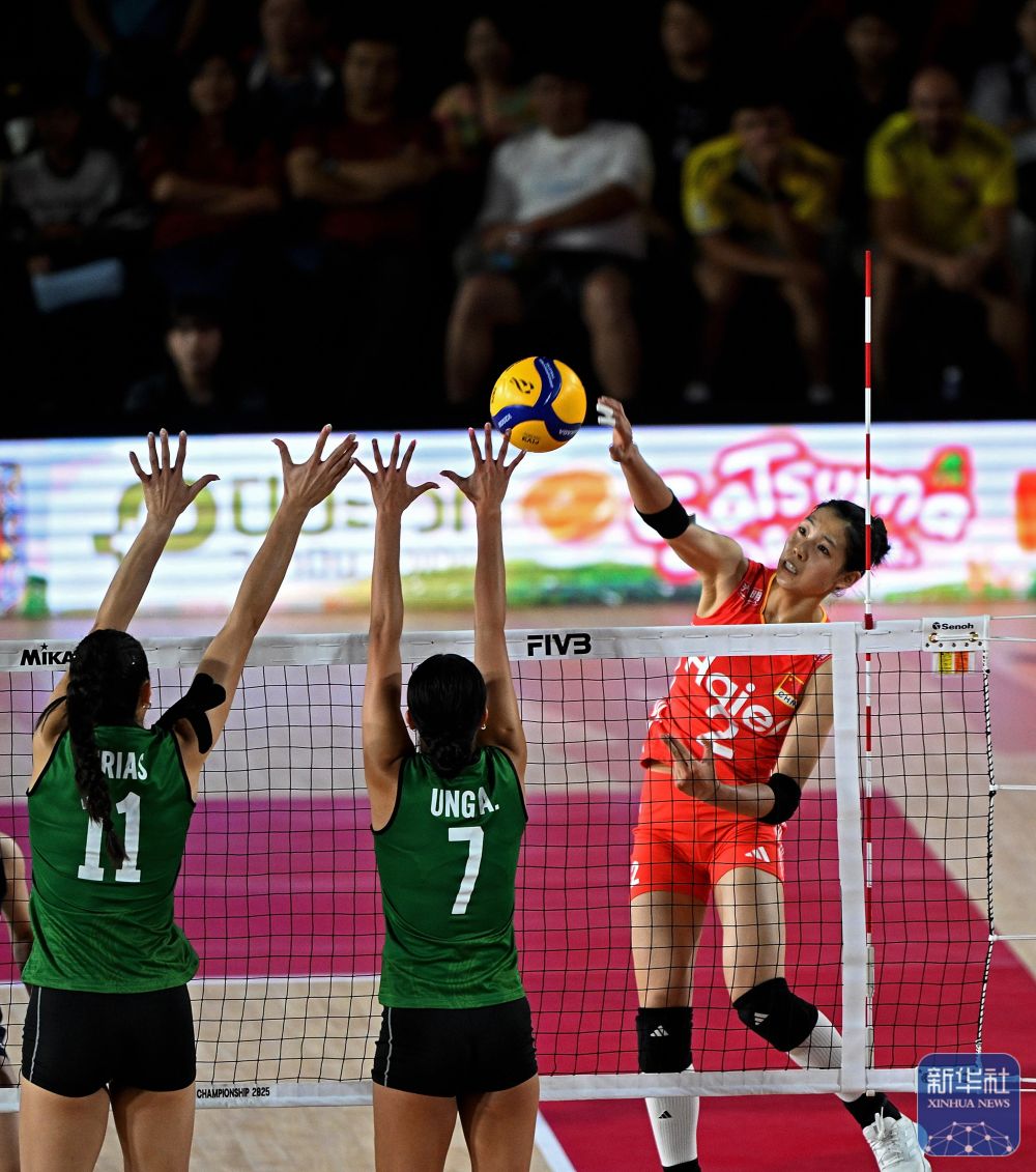中国女排3:1逆转墨西哥队取世锦赛首胜