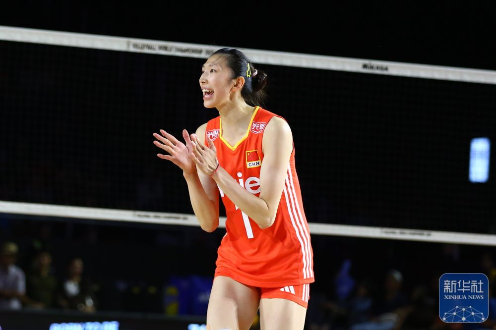 中国女排3:1逆转墨西哥队取世锦赛首胜