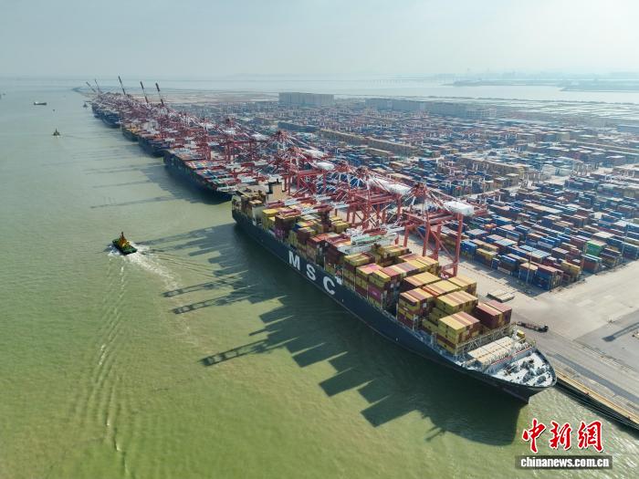 “风王”过后出入境（港）船舶超百艘次 广州南沙边检全力保通关