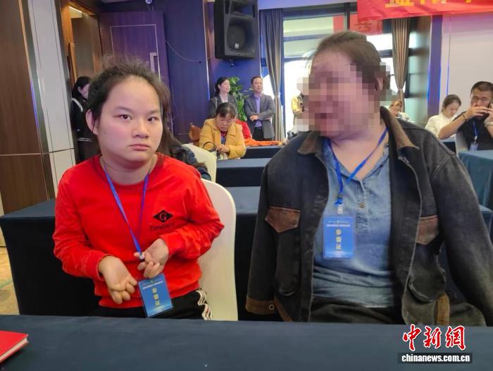 重度脑瘫女孩郭佳云:步步生花 用热爱照亮同路人