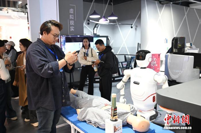 海外媒体人邂逅“活力长沙” 具象感知“中国智造”脉搏