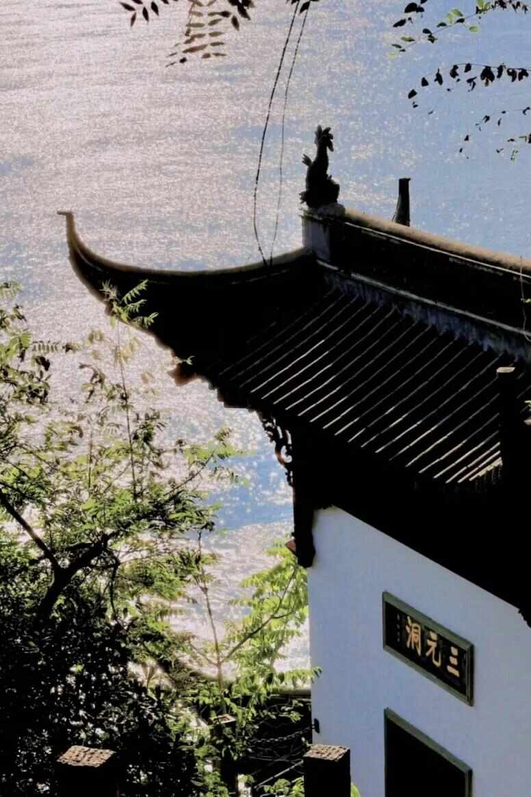 跟着电影去秋游|这份精选秋日电影旅行地指南,请查收!