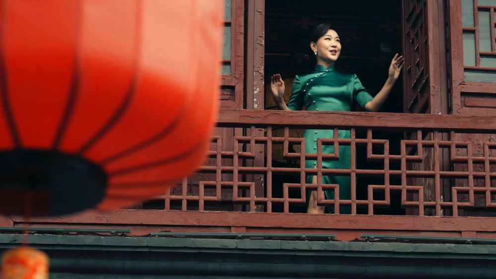 “工”聚正能量 “艺”闪思政辉——南开工会文艺作品唱响工人大思政课时代强音 “工”聚正能量 “艺”闪思政辉——南开工会文艺作品唱响工人大思政课时代强音