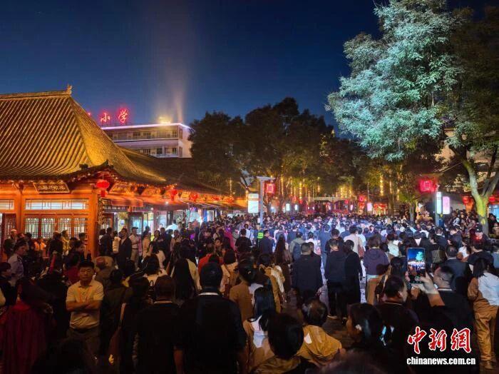 人这一辈子,一定要去一趟榆林!