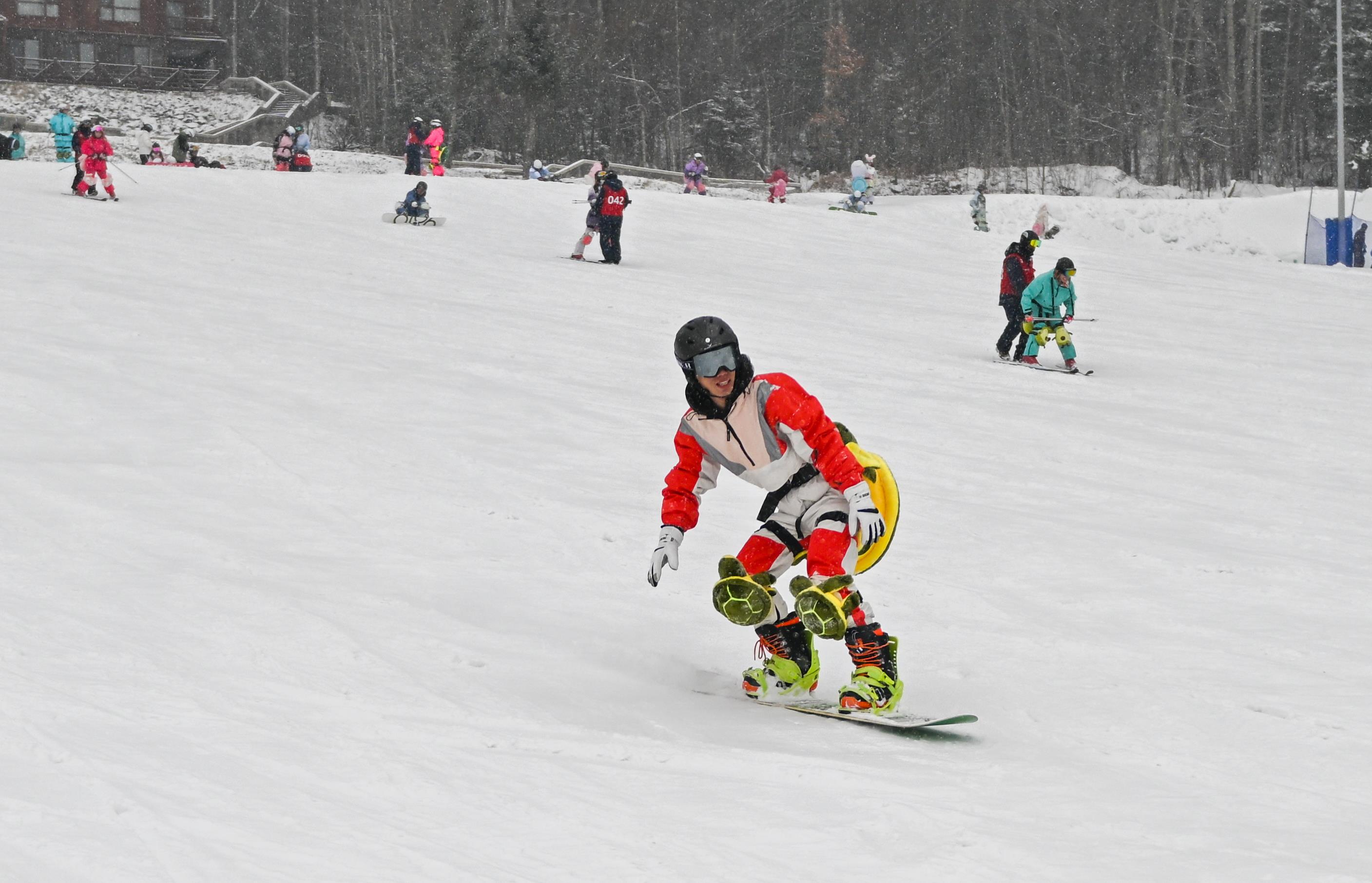放“雪假”推优惠、交通服务齐升级 这份雪季福利请收好