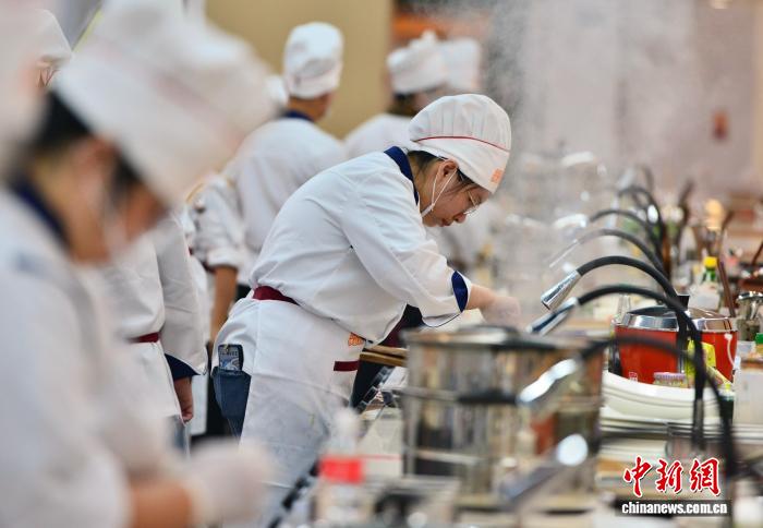 福建沙县：海峡两岸厨艺交流赛举行颁奖仪式