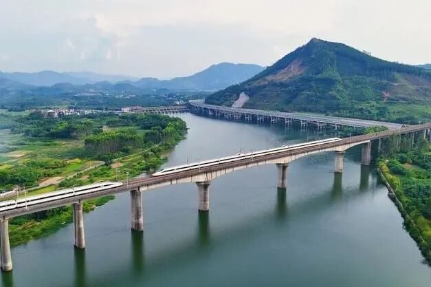 我的铁路风景|春运里的动人瞬间