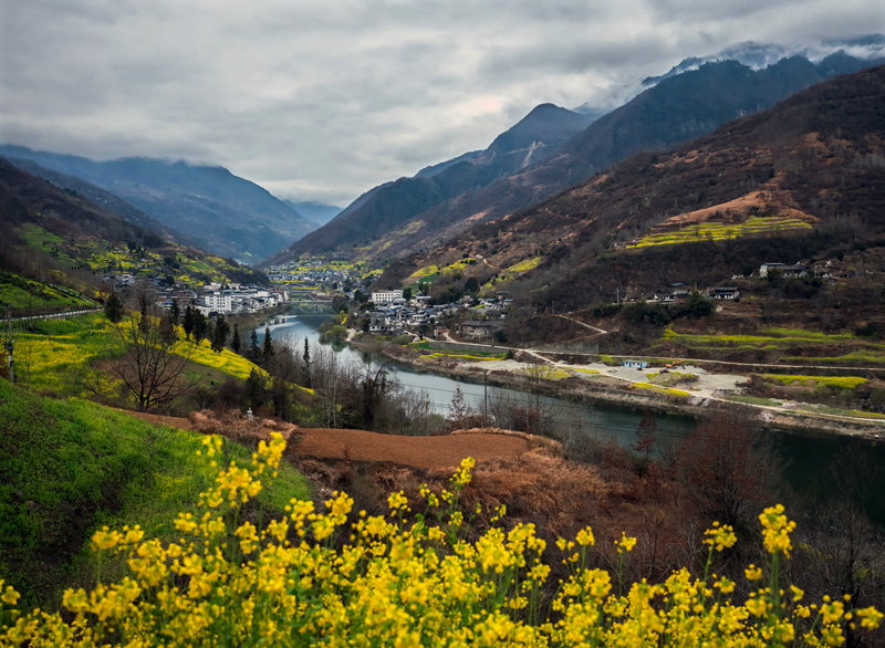【新春走基层】甘肃文县范坝镇让水河畔春景 【新春走基层】甘肃文县范坝镇让水河畔春景