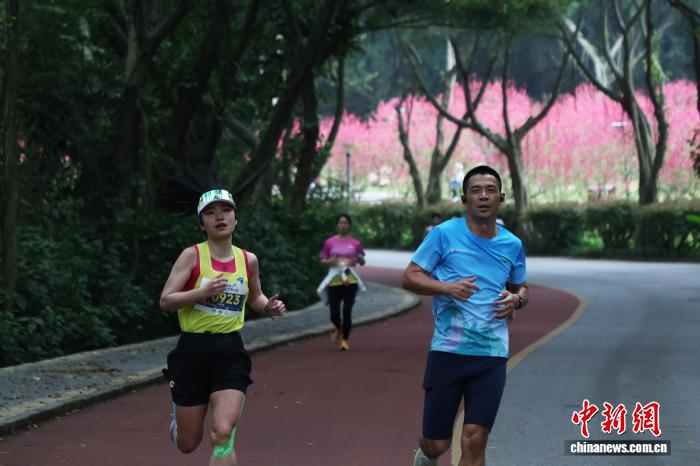 “体验经济”走热 年轻人热衷“情绪消费”