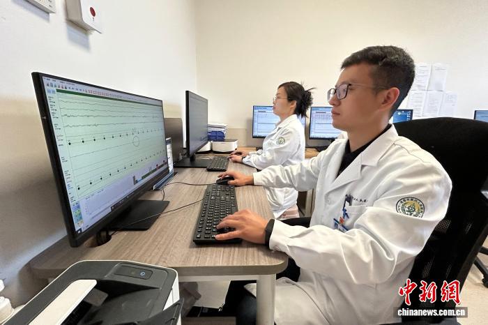 别把褪黑素当长期“救命稻草” 医生提醒科学应对失眠