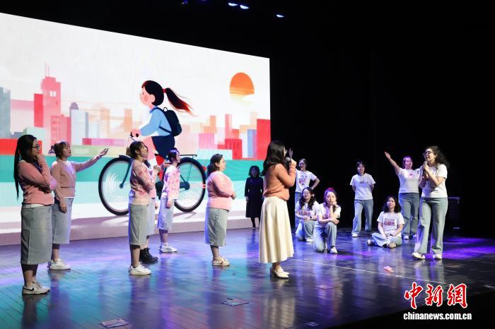 上海启动标准化建设 推动艺术疗愈从感性体验走向科学干预