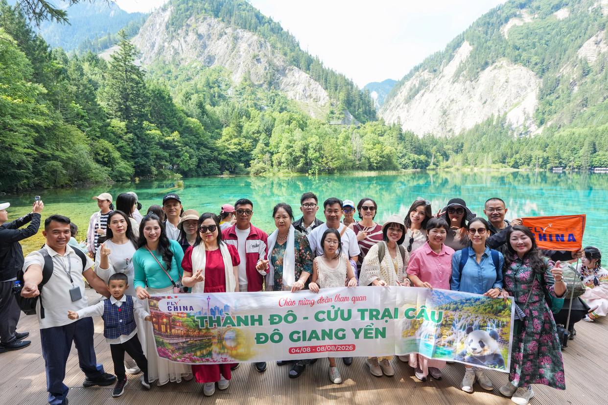 China Cool盛夏出圈|在九寨沟,老外赞叹20℃的清凉