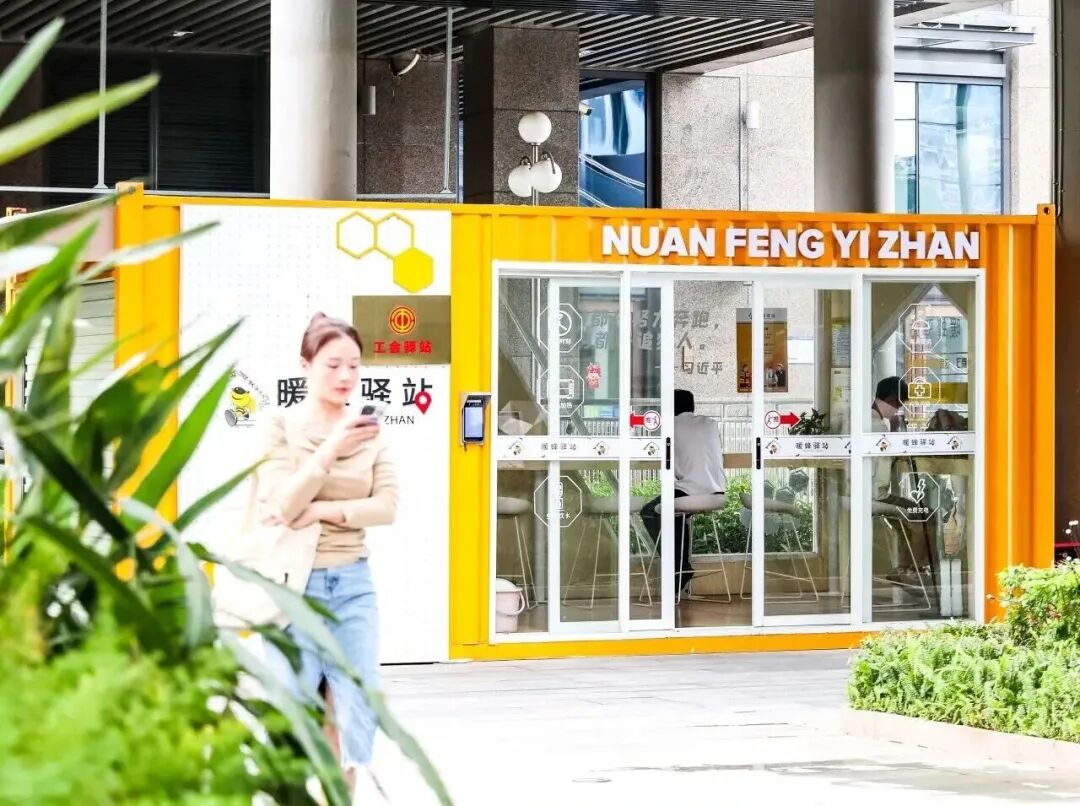 深圳坪山的这位网约车司机不简单