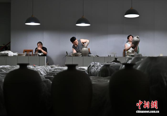 (乡村行·看振兴)从古人“朋友圈”到今人“生活圈”:磁州窑凭啥“接地气”千年?