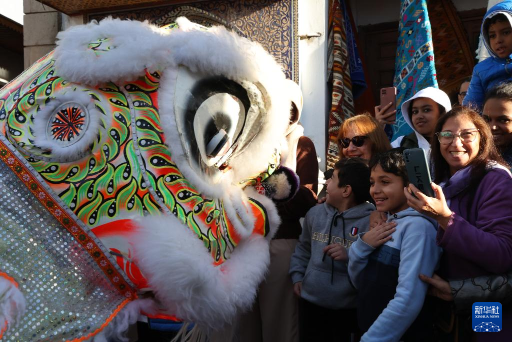2024摩洛哥“欢乐春节·中国庙会”活动开幕