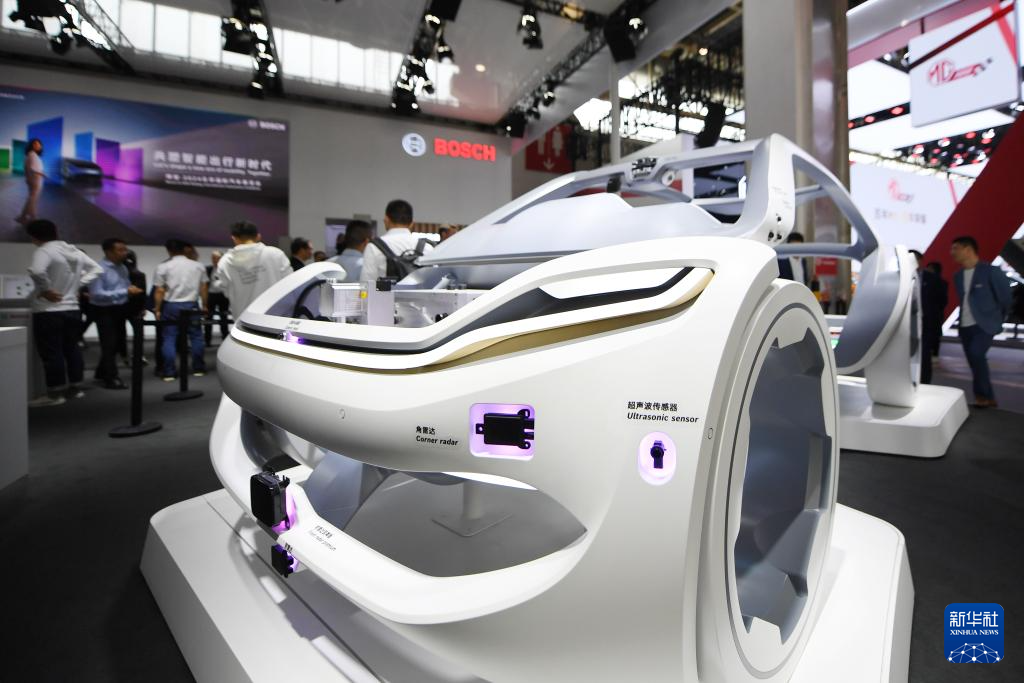 必一运动北京车展：智能化成新能源汽车新亮点(图13)