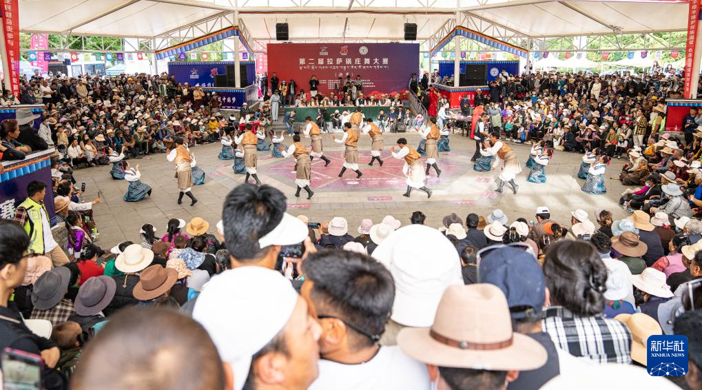 西藏：拉萨举办第二届锅庄舞大赛
