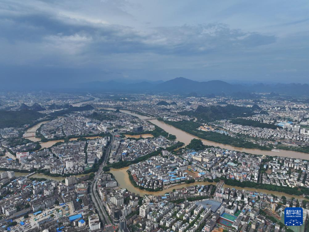 广西桂林：洪峰过境