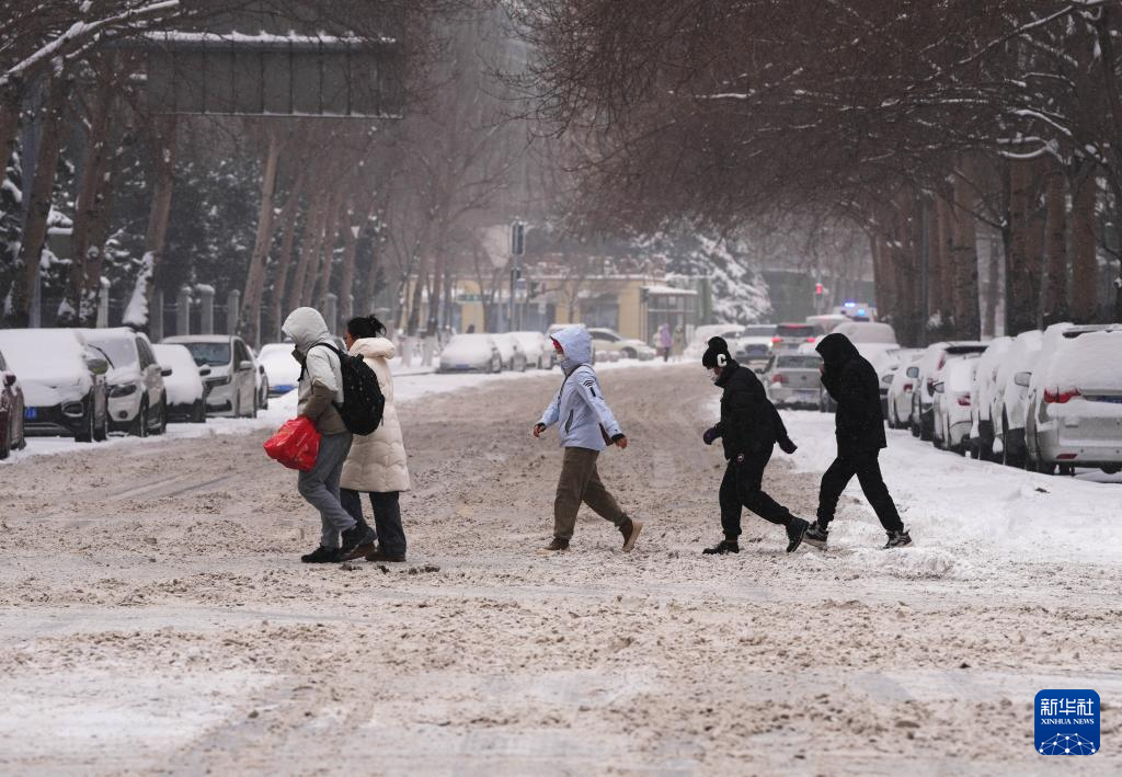 辽宁迎强降雪