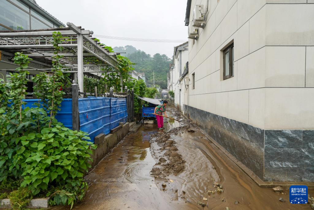北京密云发生强降雨天气